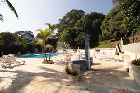 Apartamento para alugar com 100m², 2 quartos e 1 vagaÁrea comum - Piscina