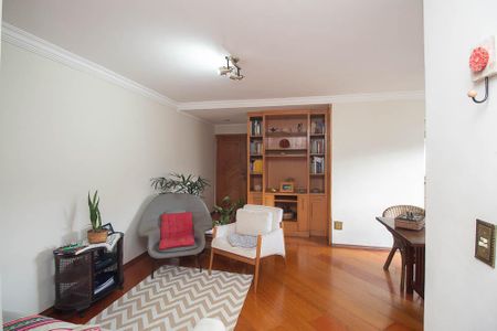 Apartamento para alugar com 100m², 2 quartos e 1 vagaSala 