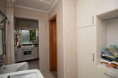Apartamento para alugar com 100m², 2 quartos e 1 vagaÁrea de Serviço / Lavabo
