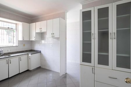 Apartamento à venda com 240m², 4 quartos e 4 vagasCozinha
