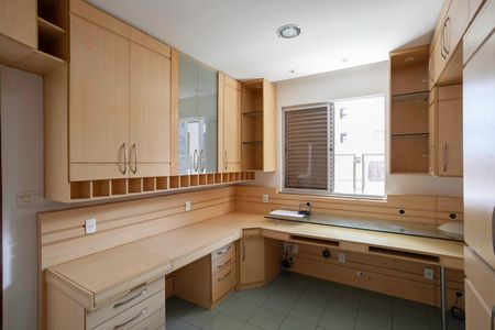 Apartamento à venda com 240m², 4 quartos e 4 vagasCobertura - Suíte 2