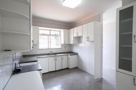 Apartamento à venda com 240m², 4 quartos e 4 vagasCozinha