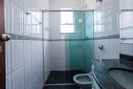 Apartamento à venda com 240m², 4 quartos e 4 vagasBanheiro social 1