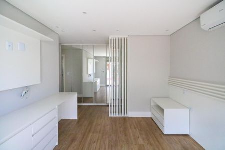 Casa de condomínio à venda com 800m², 5 quartos e 10 vagas Casa de condomínio à venda com 800m², 5 quartos e 10 vagasSuíte 3