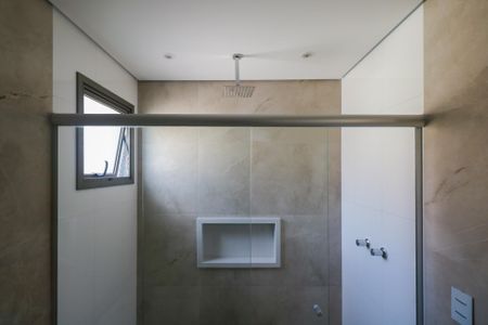 Casa de condomínio à venda com 800m², 5 quartos e 10 vagas Casa de condomínio à venda com 800m², 5 quartos e 10 vagasBanheiro da Suíte 1