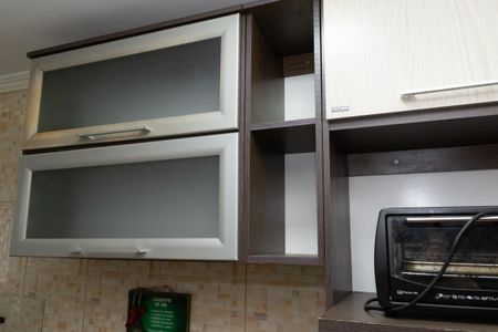 Apartamento para alugar com 55m², 2 quartos e sem vagaCozinha - Armários