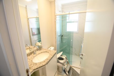 Casa de condomínio à venda com 167m², 3 quartos e 2 vagasBanheiro 3 - Suíte