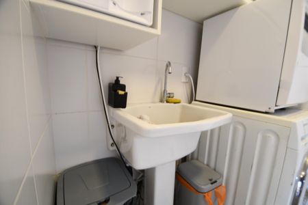 Casa de condomínio à venda com 167m², 3 quartos e 2 vagasÁrea de Serviço