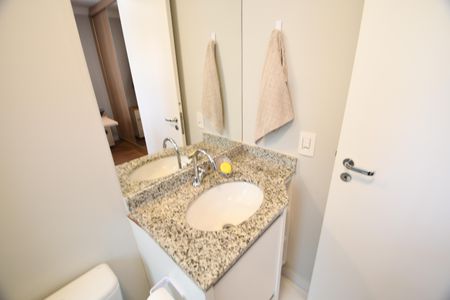 Casa de condomínio à venda com 167m², 3 quartos e 2 vagasBanheiro 2 - Suíte