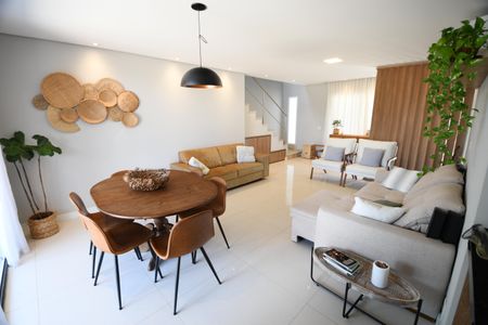 Sala de casa de condomínio à venda com 3 quartos, 167m² em Parque Xangrilá, Campinas