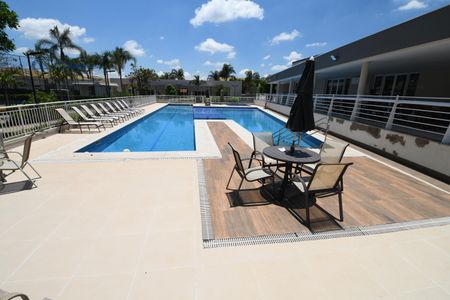 Casa de condomínio à venda com 167m², 3 quartos e 2 vagasÁrea comum - Piscina