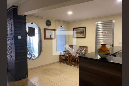 Apartamento para alugar com 68m², 2 quartos e 1 vaga Apartamento para alugar com 68m², 2 quartos e 1 vagaHall social