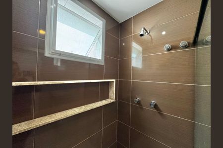 Apartamento para alugar com 182m², 3 quartos e 2 vagasSuíte 1 - Banheiro