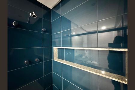 Apartamento para alugar com 182m², 3 quartos e 2 vagasSuíte 3 - Banheiro