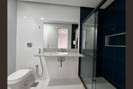 Apartamento para alugar com 182m², 3 quartos e 2 vagasSuíte 3 - Banheiro