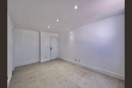 Apartamento para alugar com 182m², 3 quartos e 2 vagasSuíte 2