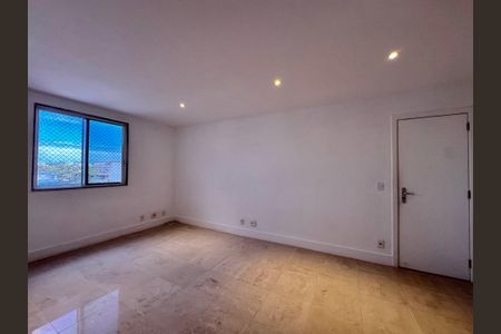 Apartamento para alugar com 182m², 3 quartos e 2 vagasSuíte 1