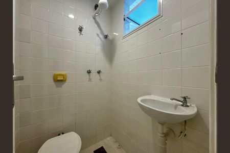 Apartamento para alugar com 182m², 3 quartos e 2 vagasCozinha e Área de Serviço - Banheiro