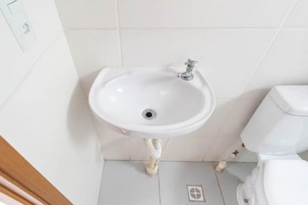 Apartamento para alugar com 86m², 2 quartos e 1 vaga Apartamento para alugar com 86m², 2 quartos e 1 vagaBanheiro