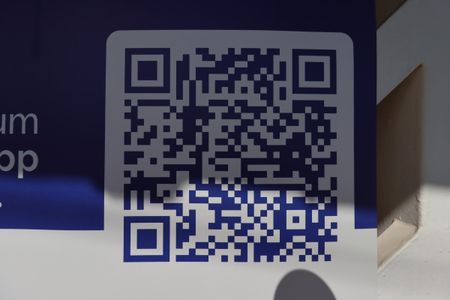 Casa à venda com 119m², 2 quartos e 2 vagasPlaquinha FZFS-51 - QR Code