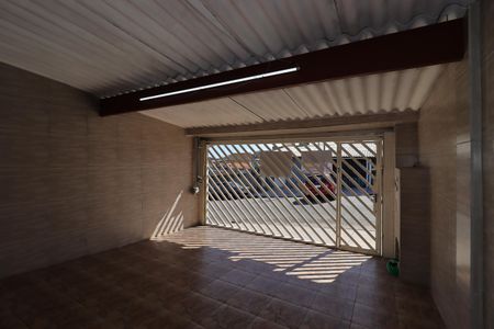 Casa à venda com 119m², 2 quartos e 2 vagasGaragem