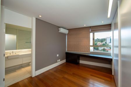 Apartamento à venda com 705m², 5 quartos e 6 vagasQUARTO1
