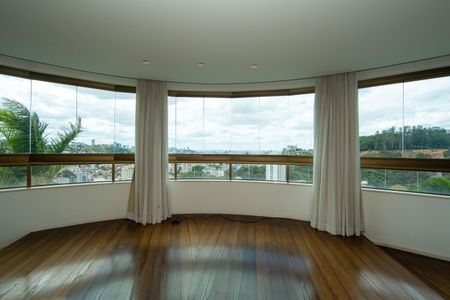 Apartamento à venda com 705m², 5 quartos e 6 vagasQUARTO2