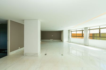 Apartamento à venda com 705m², 5 quartos e 6 vagasSALA