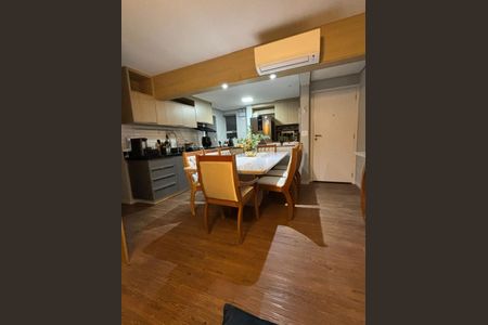 Apartamento à venda com 101m², 3 quartos e 1 vaga Apartamento à venda com 101m², 3 quartos e 1 vagaFoto 06