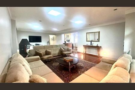 Casa à venda com 6 quartos, 338m² em Planalto Paulista, São Paulo