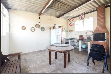 Casa à venda com 2 quartos, 129m² em Penha de França, São Paulo