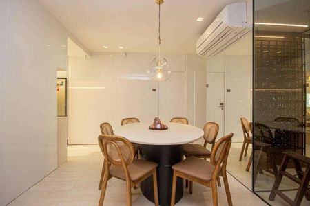 Apartamento à venda com 4 quartos, 300m² em Barra da Tijuca, Rio de Janeiro