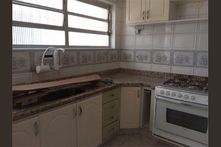 Casa à venda com 273m², 3 quartos e 5 vagas