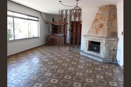 Casa à venda com 3 quartos, 273m² em Vila Rosalia, Guarulhos