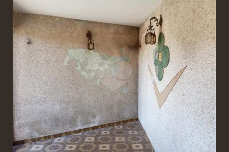 Casa à venda com 3 quartos, 273m² em Vila Rosalia, Guarulhos