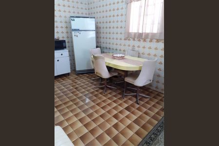 Casa à venda com 2 quartos, 160m² em Jardim Alzira, São Paulo