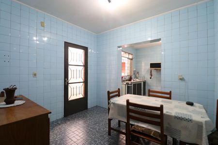 Casa à venda com 130m², 3 quartos e 3 vagasCozinha