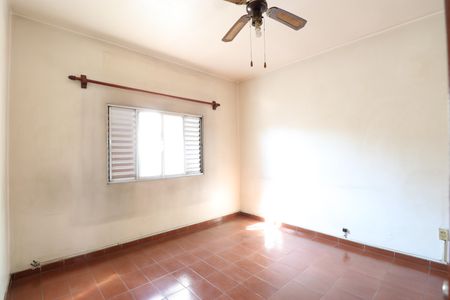 Casa à venda com 130m², 3 quartos e 3 vagasQuarto 2
