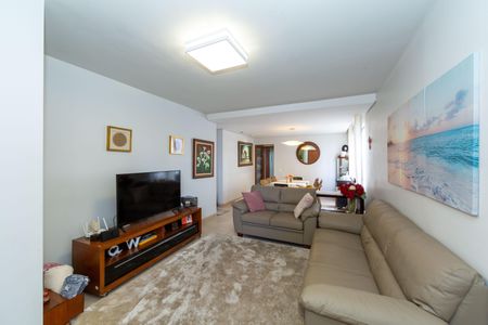 Sala de apartamento para alugar com 3 quartos, 120m² em Calafate, Belo Horizonte