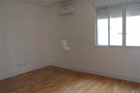 Apartamento à venda com 3 quartos, 239m² em Jardim Paulista, São Paulo