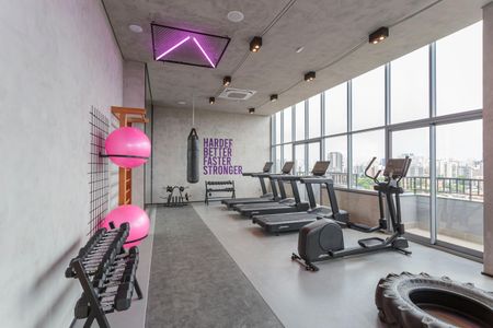 Studio para alugar com 24m², 1 quarto e sem vaga Studio para alugar com 24m², 1 quarto e sem vagaÁrea comum - Academia