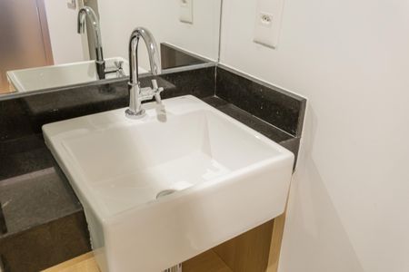 Studio para alugar com 24m², 1 quarto e sem vaga Studio para alugar com 24m², 1 quarto e sem vagaBanheiro