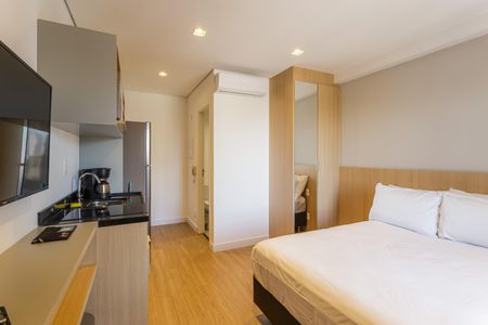 Studio de kitnet/studio para alugar com 1 quarto, 24m² em Vila Olímpia, São Paulo