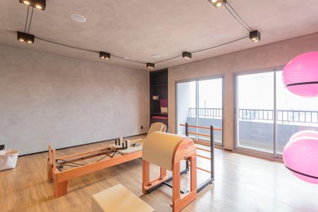 Studio para alugar com 24m², 1 quarto e sem vaga Studio para alugar com 24m², 1 quarto e sem vagaÁrea comum - Academia