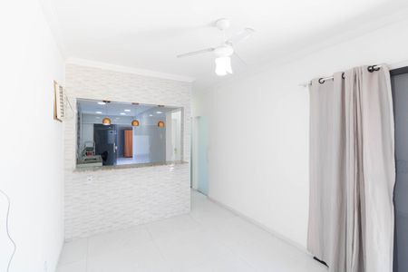 Casa para alugar com 280m², 2 quartos e 2 vagas Casa para alugar com 280m², 2 quartos e 2 vagasSala