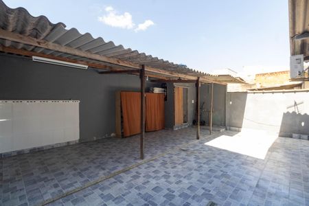 Casa para alugar com 280m², 2 quartos e 2 vagas Casa para alugar com 280m², 2 quartos e 2 vagasÁrea de Serviço