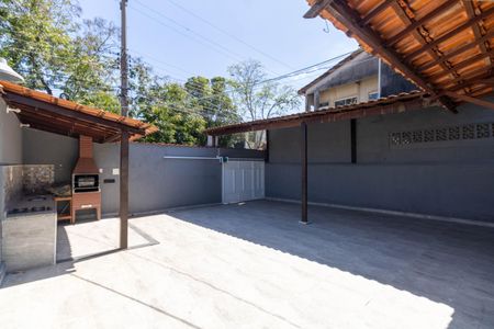 Casa para alugar com 280m², 2 quartos e 2 vagas Casa para alugar com 280m², 2 quartos e 2 vagasÁrea Externa