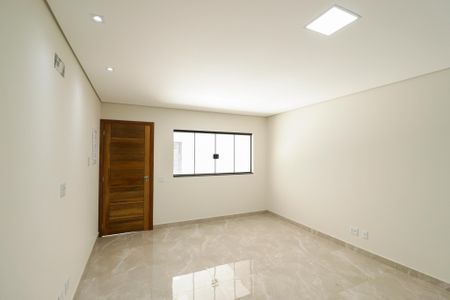 Casa à venda com 144m², 3 quartos e 2 vagasSala