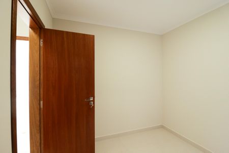 Casa à venda com 144m², 3 quartos e 2 vagasSuíte 2