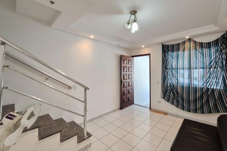 Casa à venda com 105m², 2 quartos e 1 vagaSala